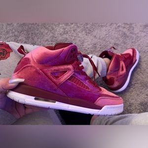 Jordan Spizike Velvet Noble Red
